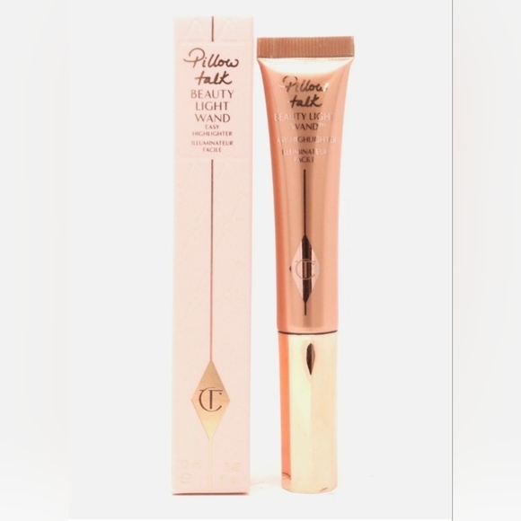 Charlotte Tilbury Other - Charlotte Tilbury Beauty Highlighter Wand Pillow Talk Original